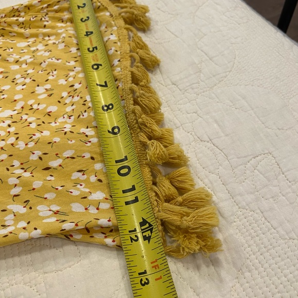Yellow floral and tassel blouse - Picture 7 of 9